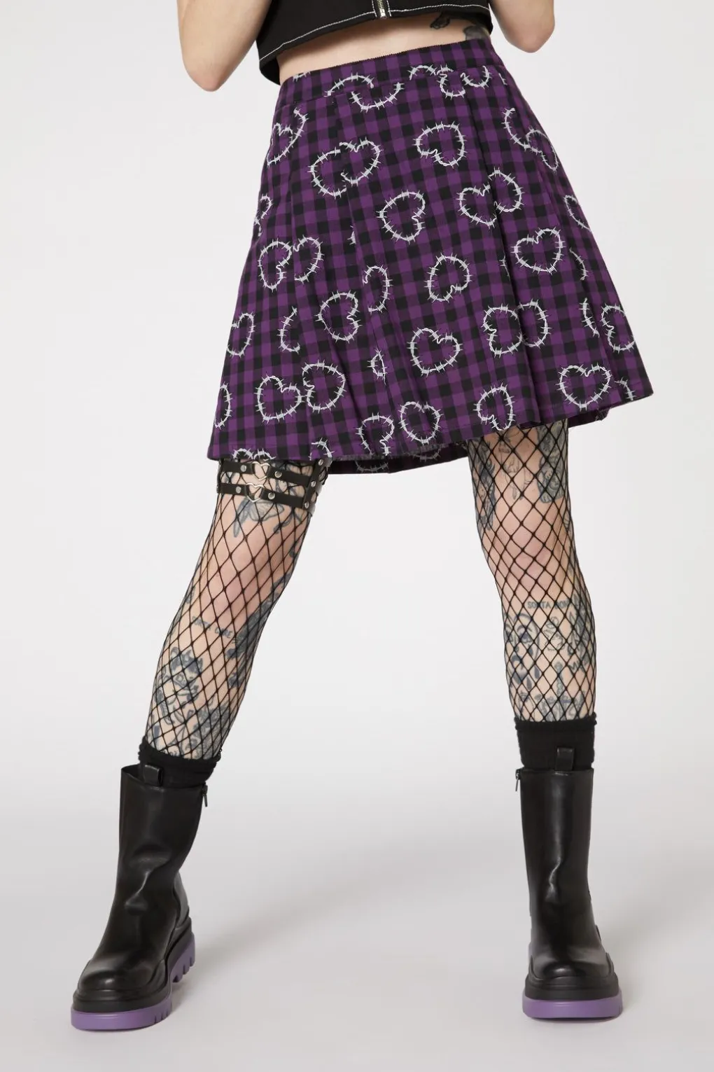 Barbed Heart Check Skirt