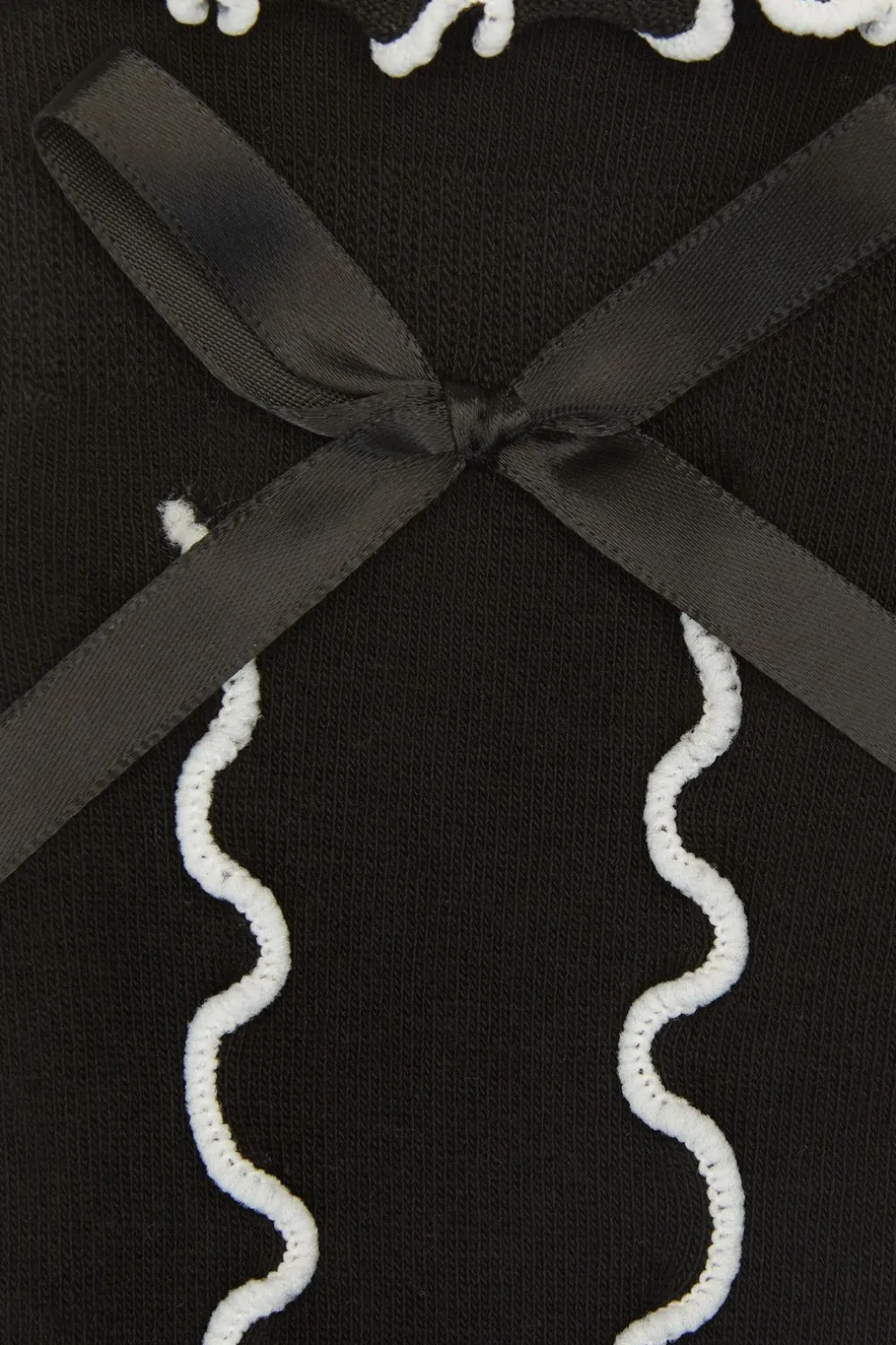 Contrast Trim Knee Socks