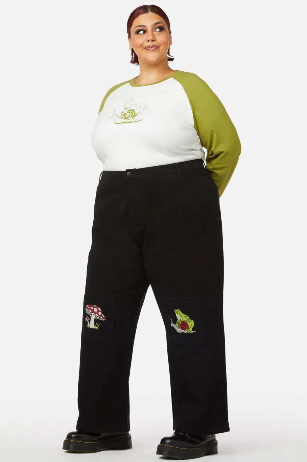 Curve Frog Patch Jean
