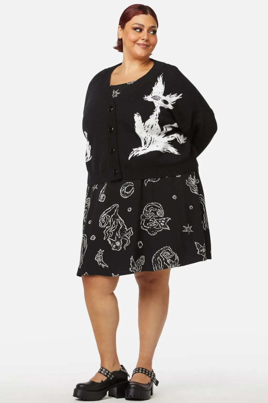 Curve Kitty Cardigan