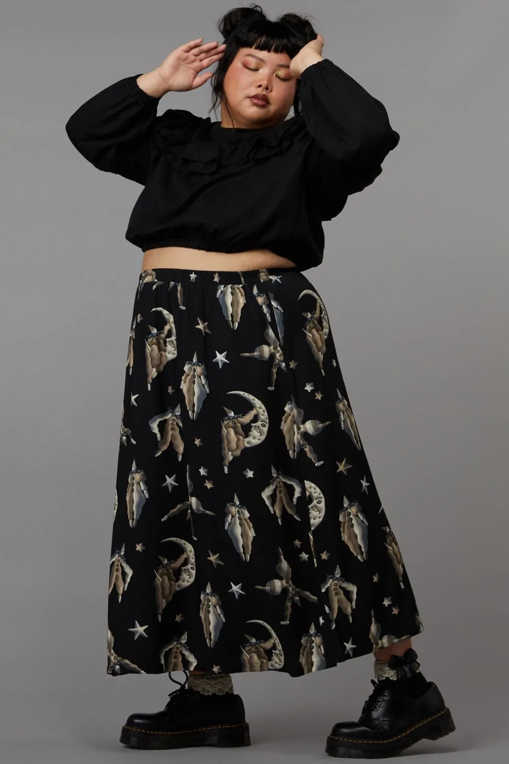 Curve Pierrot Skirt