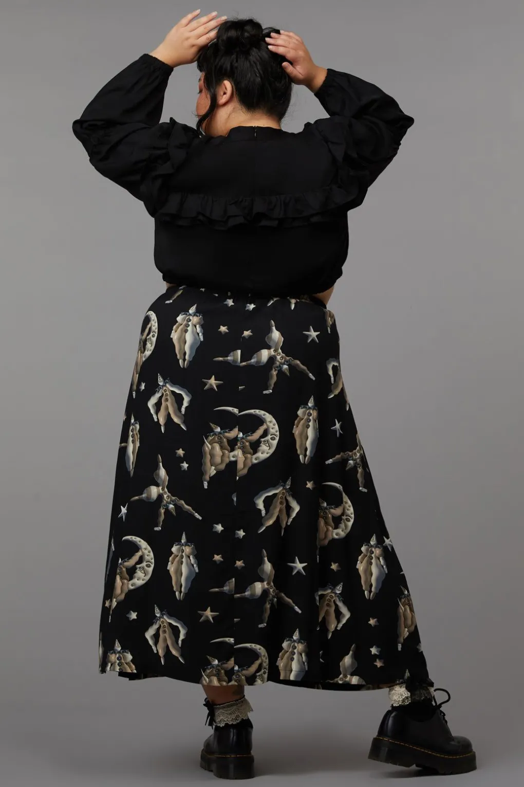 Curve Pierrot Skirt