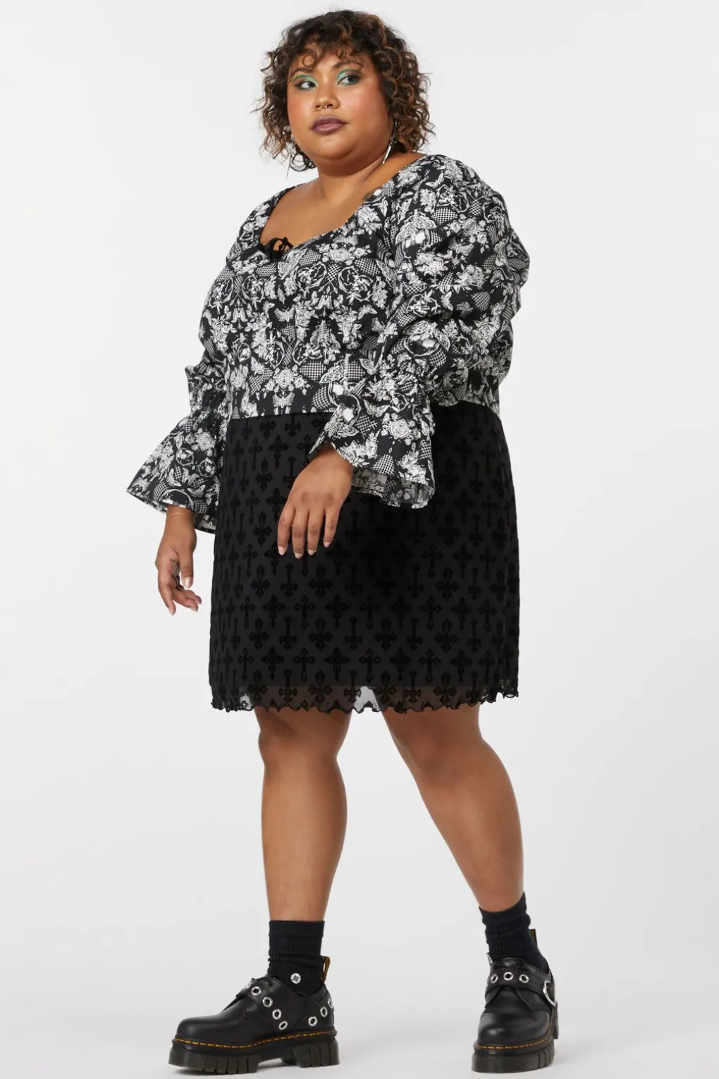 Curve Romantic Skull Print Blouse