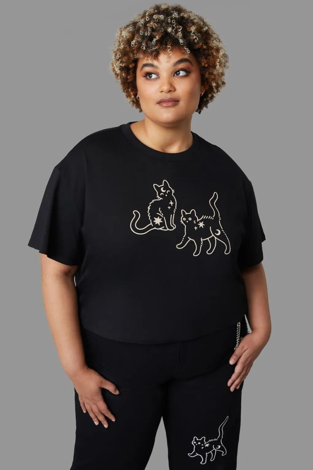 Curve Spaced Out Tee
