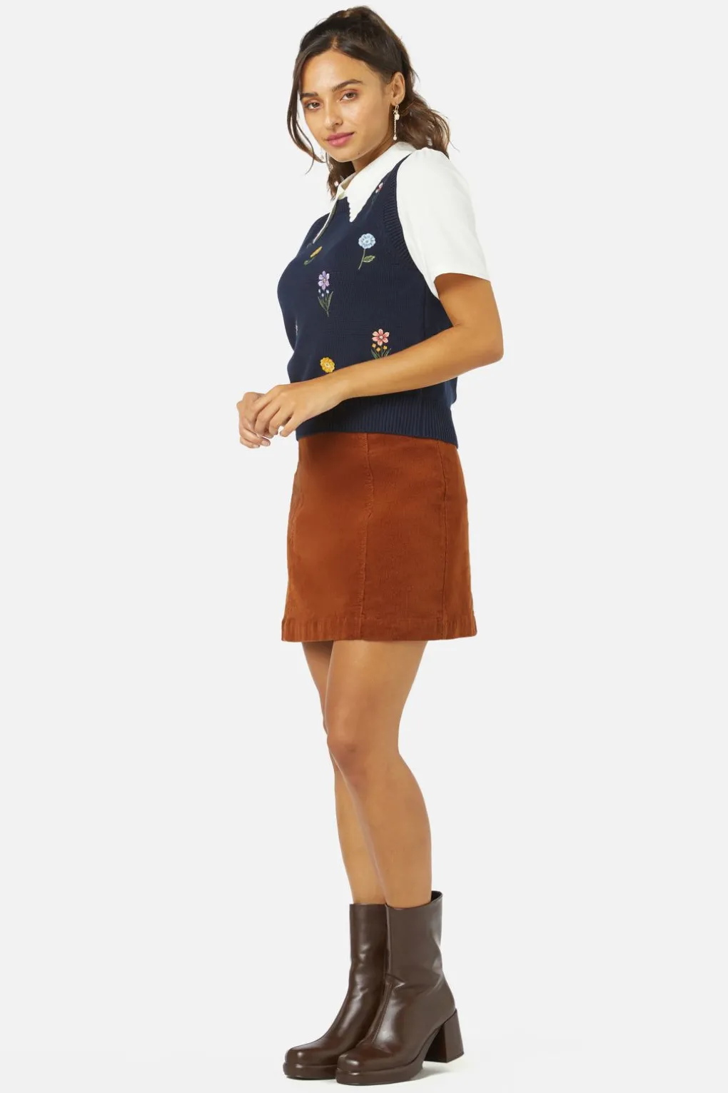 Dora Emb Vest