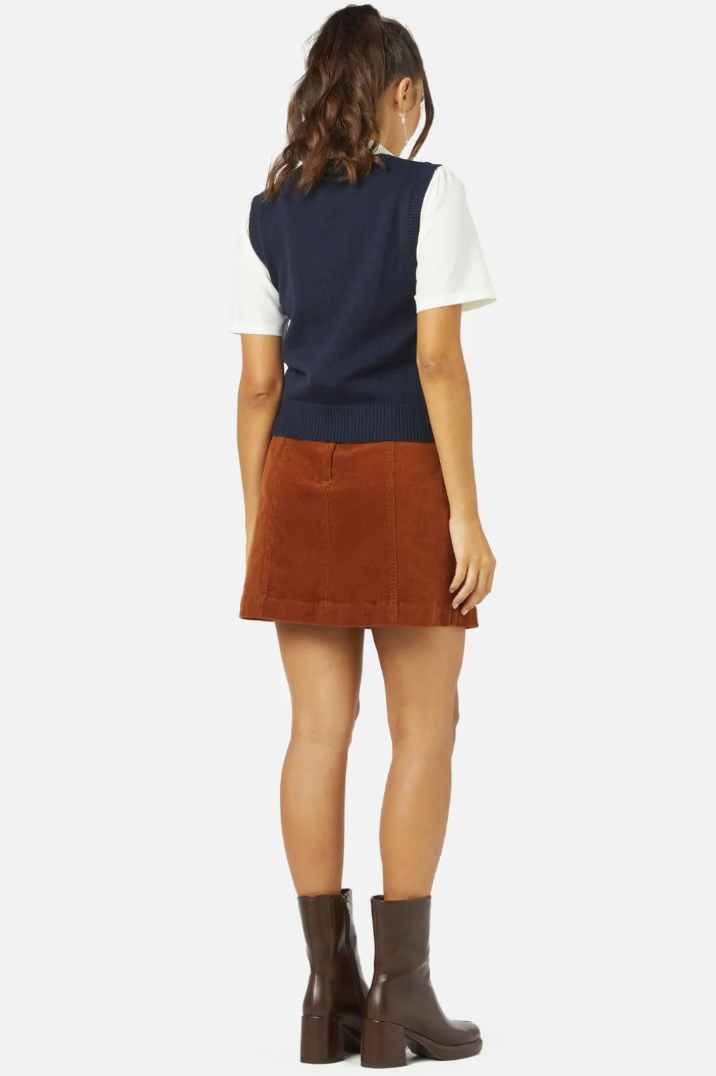Dora Emb Vest