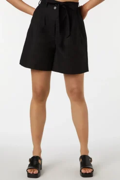 Nelly Skort