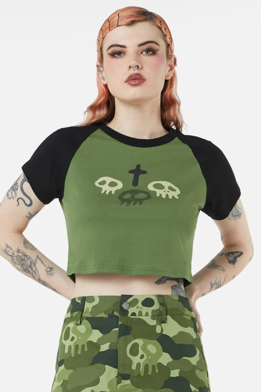 Nook Of The Garden Placement Tee