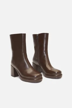 Platform Boot