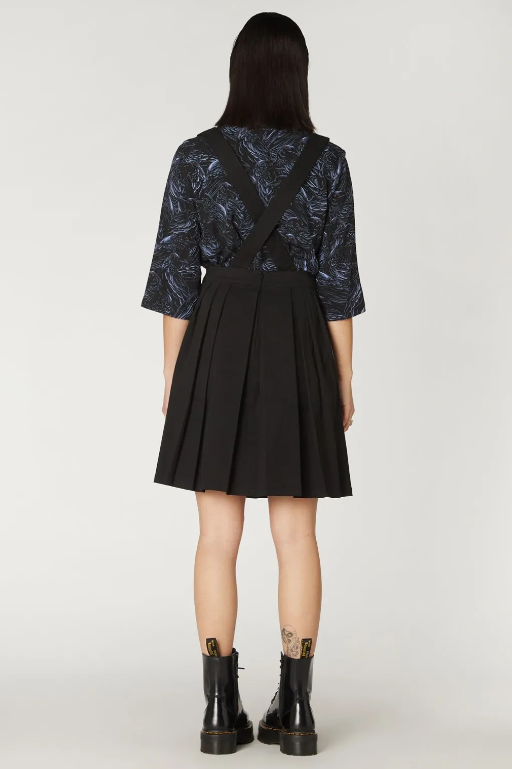 Shadows Pinny