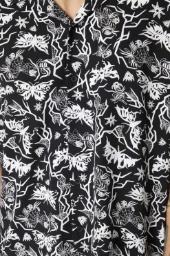 To The Butterflies Printed Short Sleeve Shirt