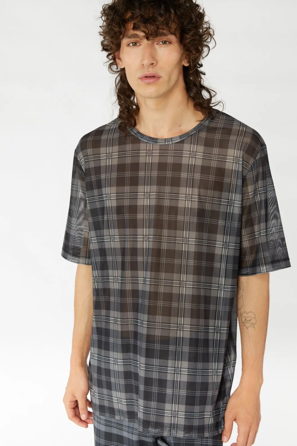 Tut Tut Tee
