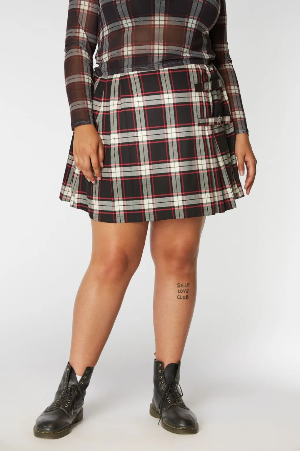 Vivienne Skirt Curve