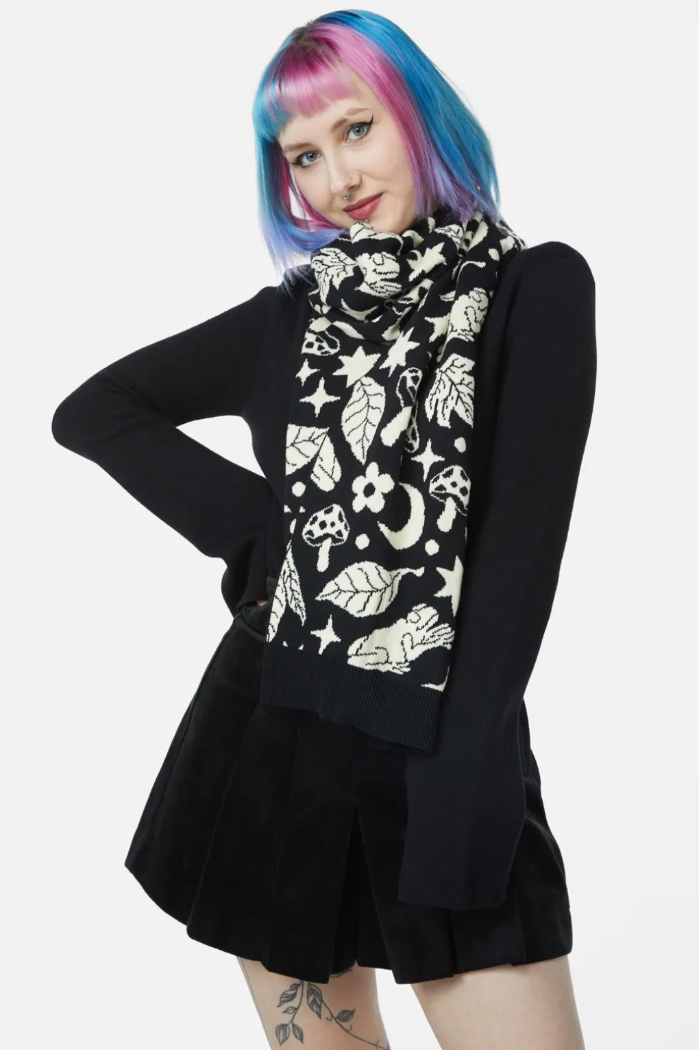 Woodlands Frog Scarf